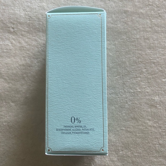 Byron Peony Tea Glow Oil - NIB - Picture 5 of 8